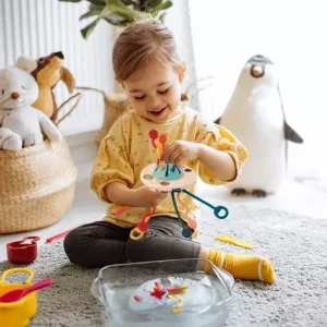 Montessori Ufo Silicone Pulling Toy